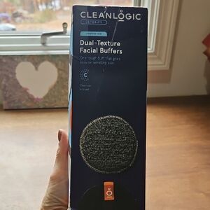 Charcoal Dual-Texture Facial Buffers - Black